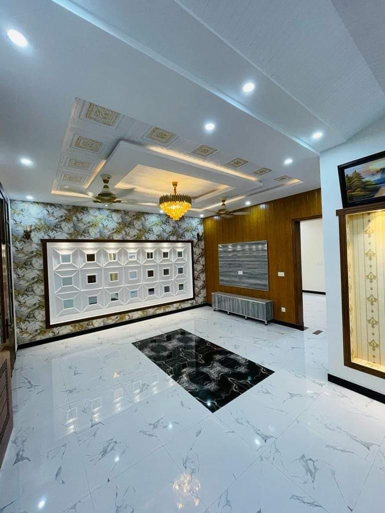 10m House for sale in Central Park (4)