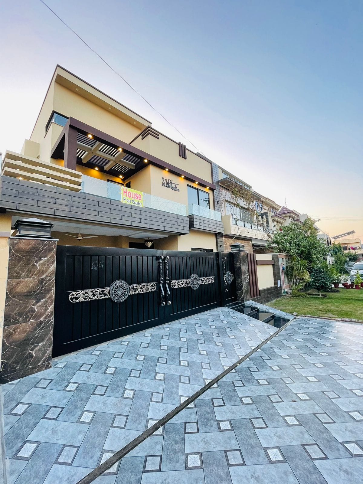 10m brand new house for sale in central park housing scheme lahore (17)