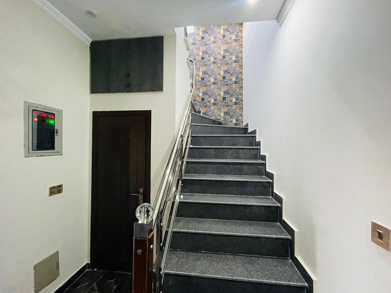 10m brand new house for sale in central park housing scheme lahore (19)