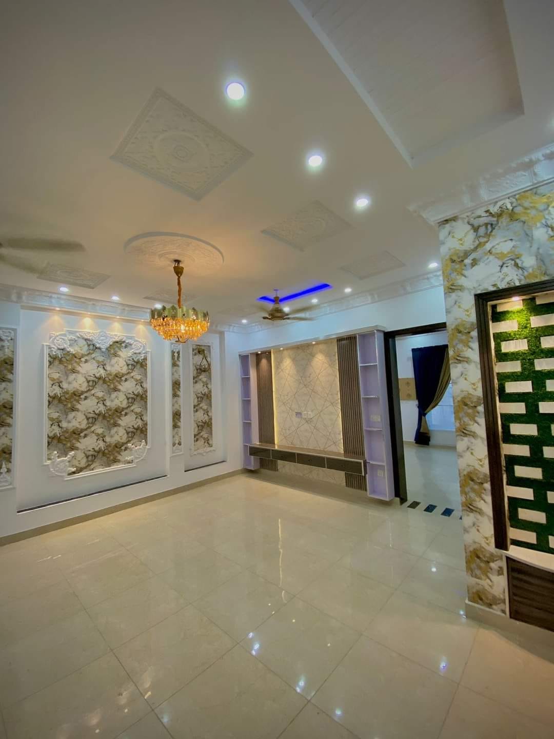 10m house for sale h block central park lahore (3)