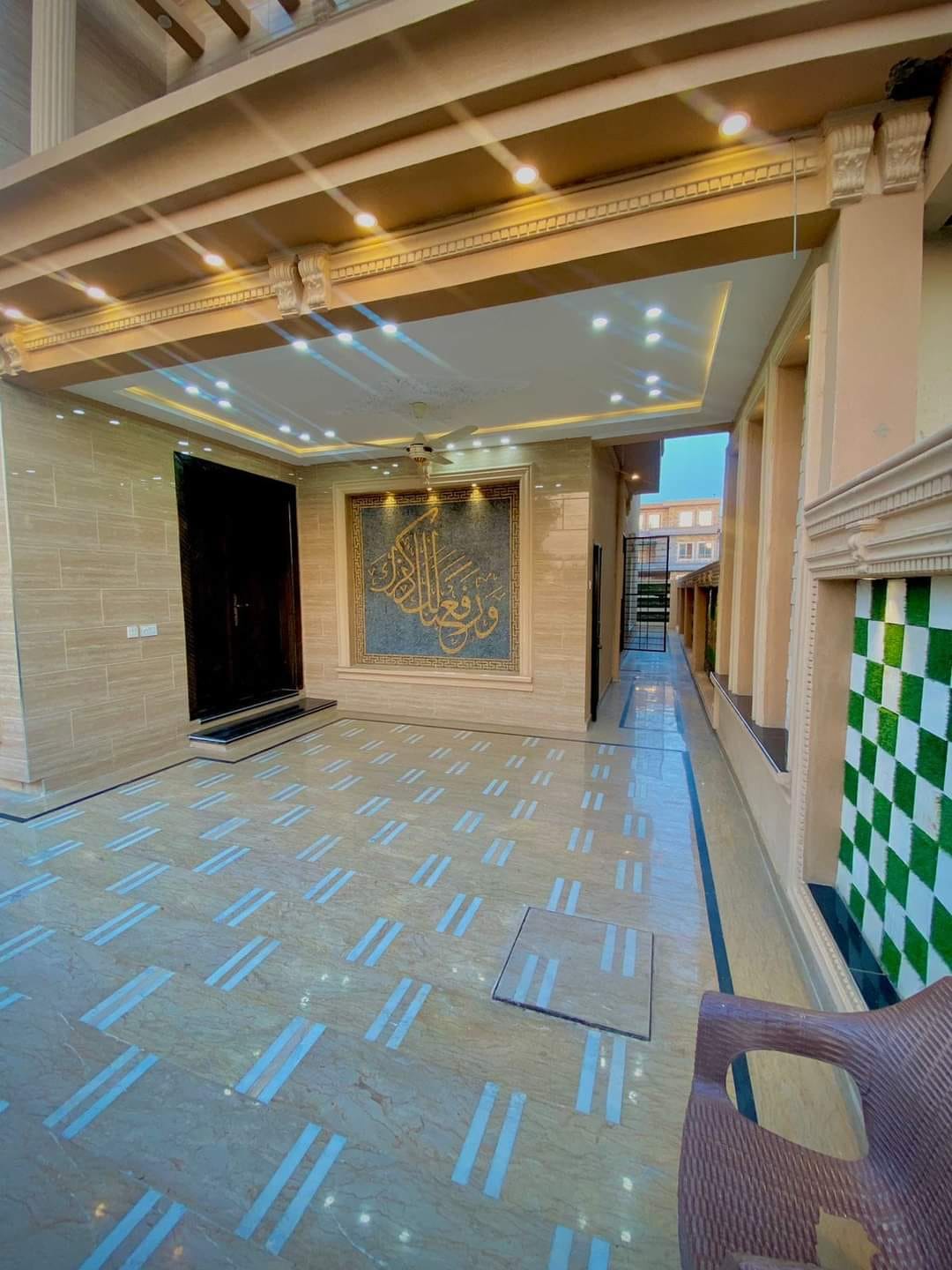 10m house for sale h block central park lahore (5)