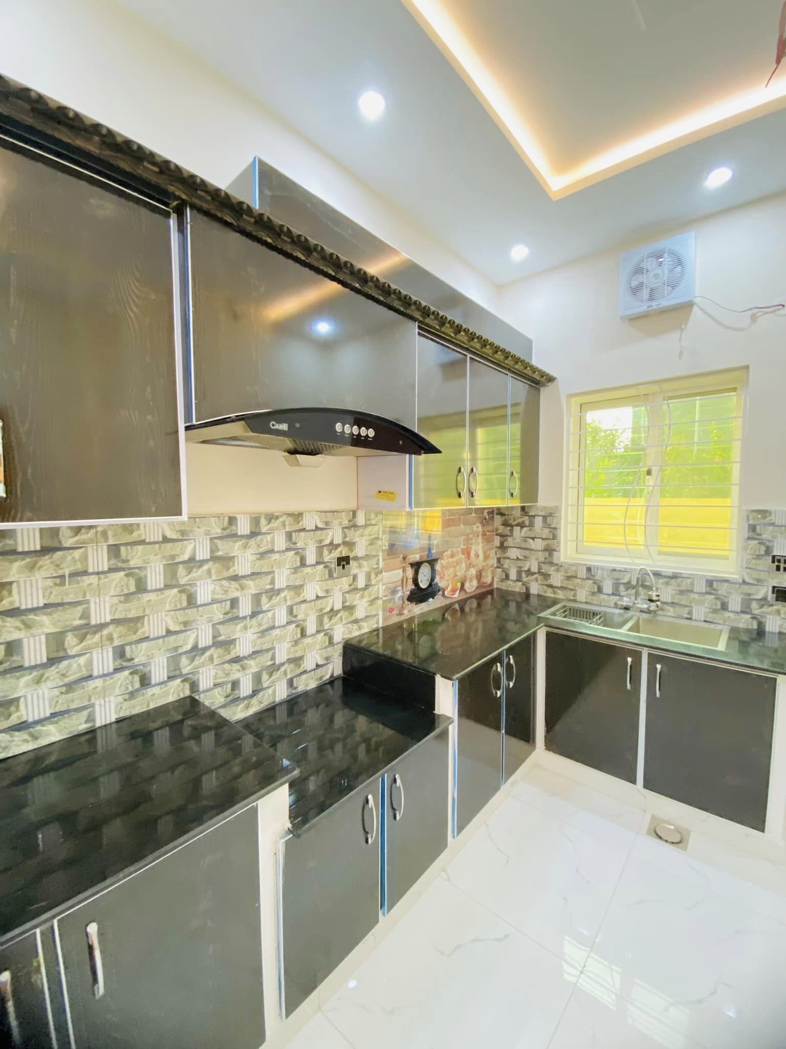 5 Marla Brand New House For Sale (4)