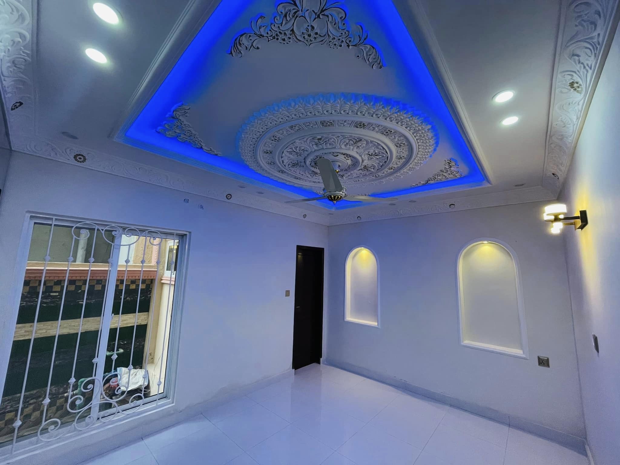 5 Marla Designer House Central Park Lahore (13)