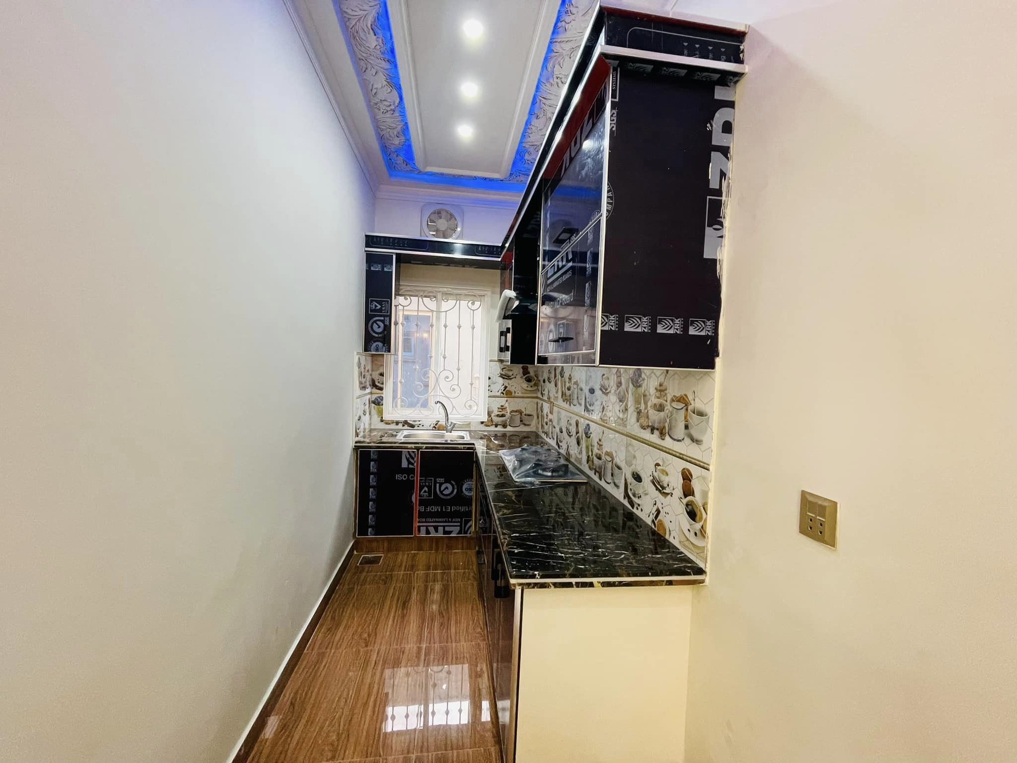 5 Marla Designer House Central Park Lahore (16)